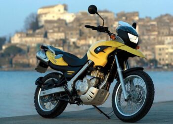 BMW F650GS: характеристики