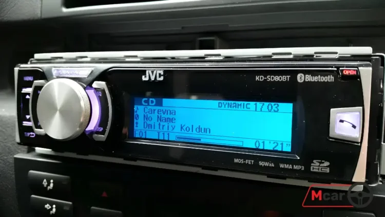 автомагнитола JVC