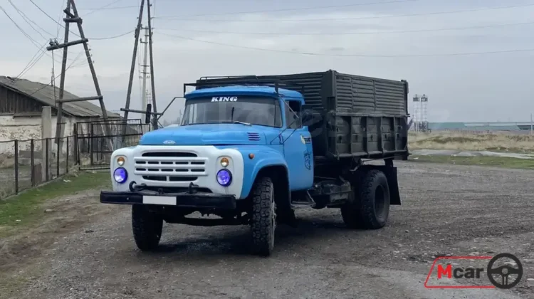 ЗИЛ 130
