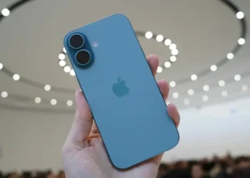 iPhone 16 Plus: автономність, Camera Control і MagSafe без плутанини